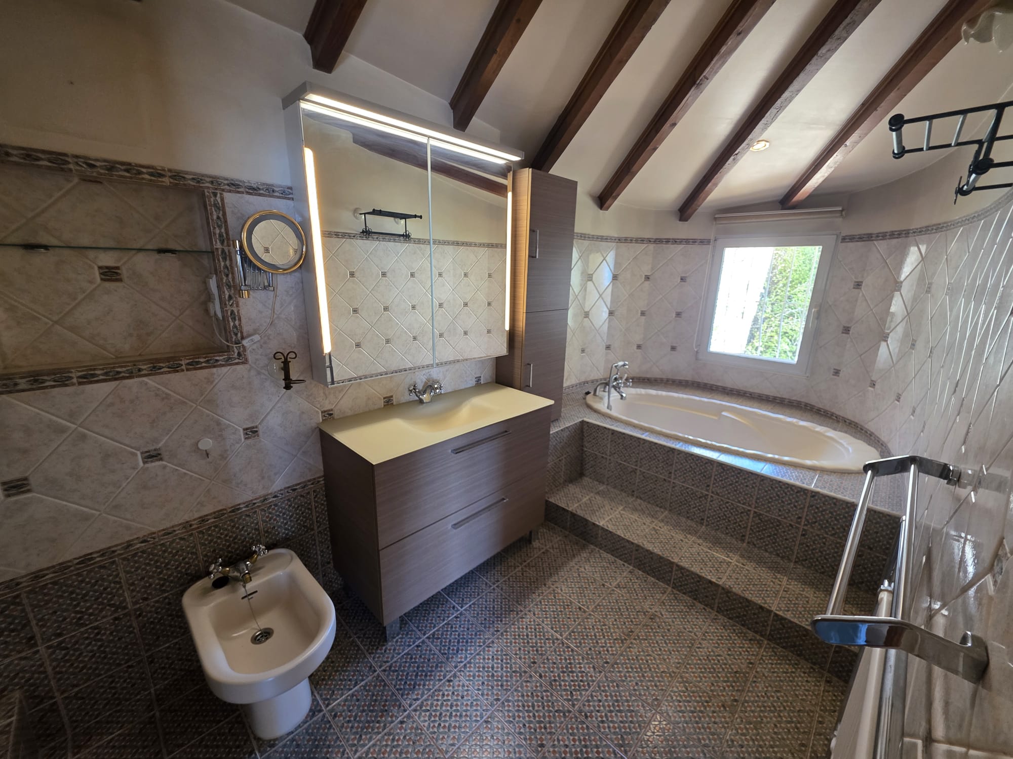 Villa exclusive avec vue panoramique sur la mer