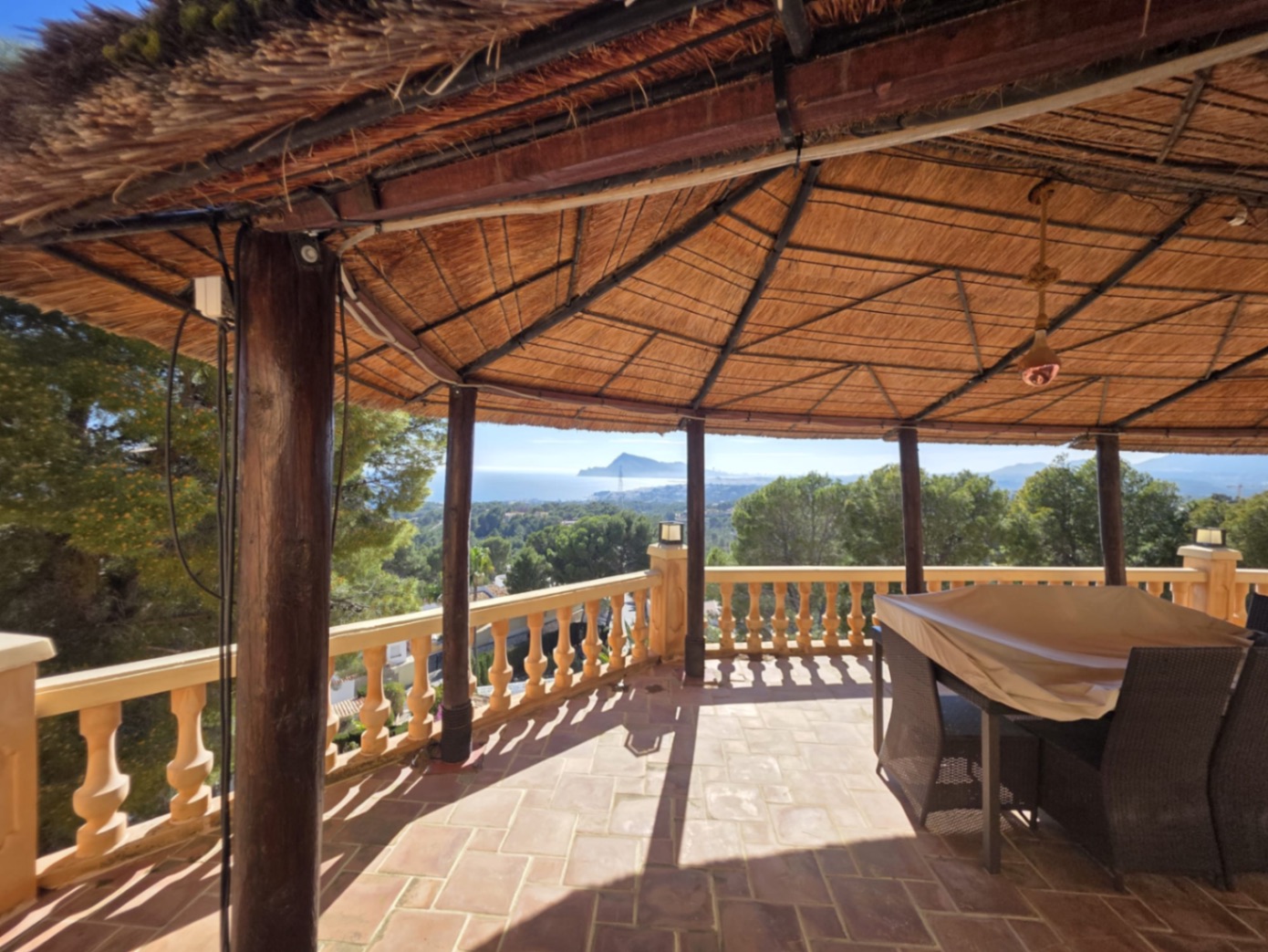Villa exclusive avec vue panoramique sur la mer