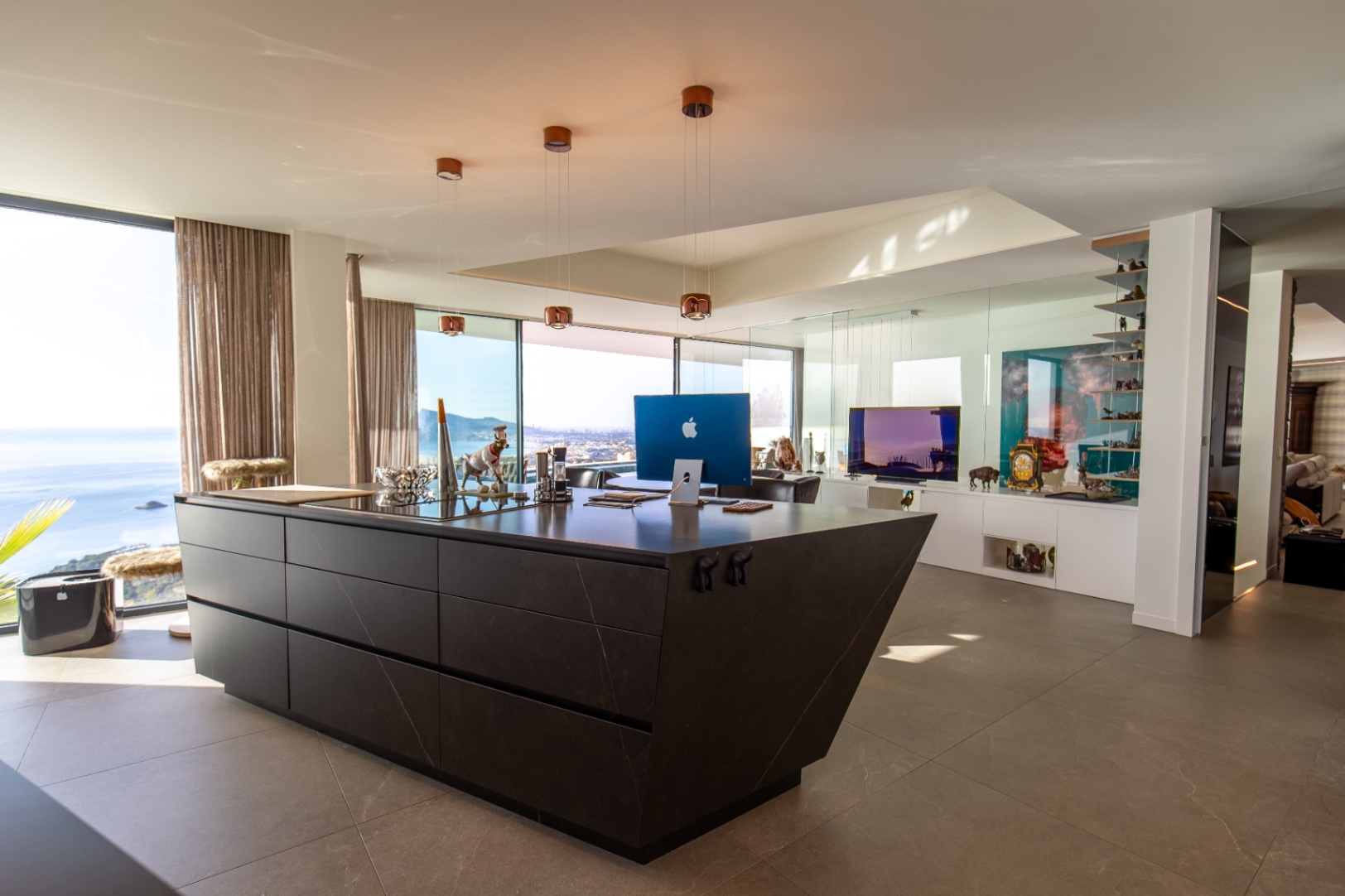 Een architectonisch meesterwerk boven de Middellandse Zee
