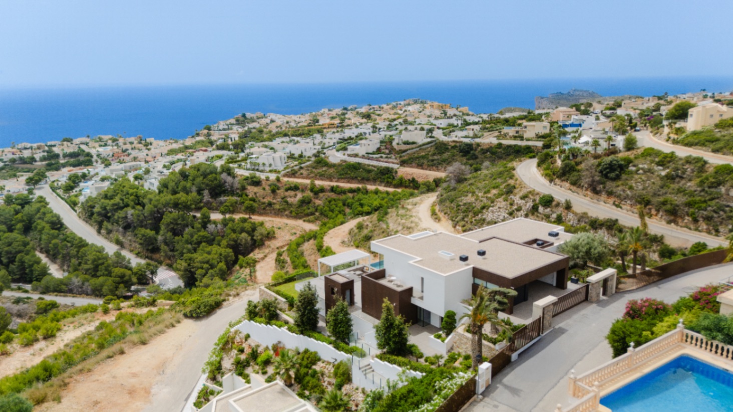 Adembenemende Luxueuze Villa met panoramisch zeezicht
