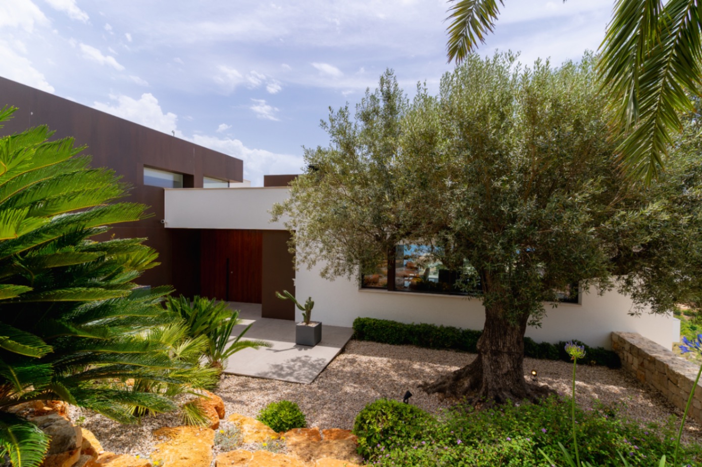 Adembenemende Luxueuze Villa met panoramisch zeezicht
